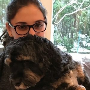 Meet your Posher, Daphna